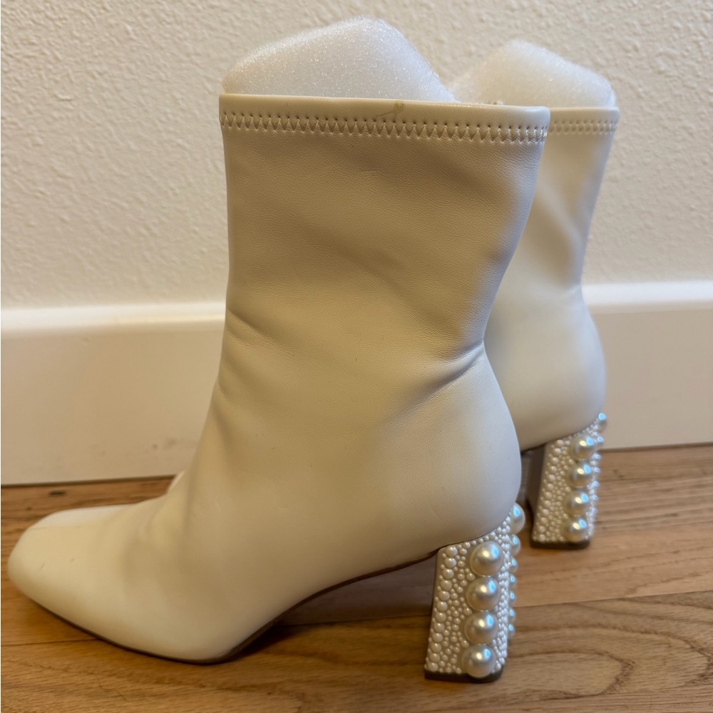Elegant White Pearl-Embellished Ankle Boots